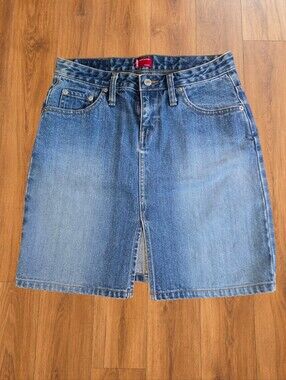 Y2K Levi's Denim Mini Skirt Small Vintage 2003